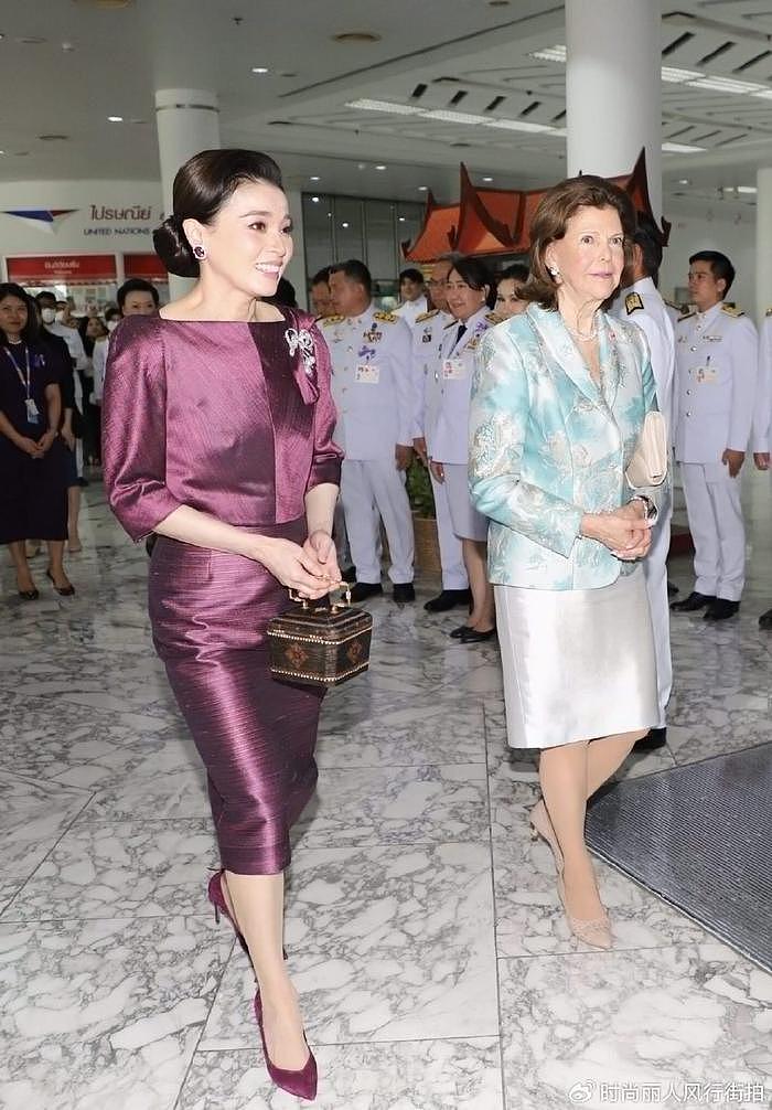 泰国王后这次好惊艳！和80岁瑞典王后同框亮相，她穿紫裙把人美到 - 2