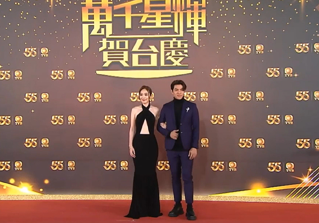 TVB台庆红毯：女艺人一个比一个敢穿，视帝谭俊彦全场最土 - 18