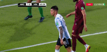 3-0！阿根廷踢疯了，创4大纪录，梅西追平苏亚雷斯，重返南美第一 - 5