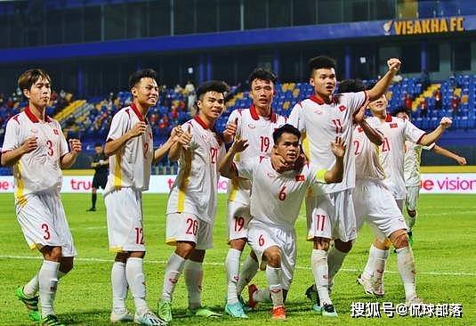 1-0，4连胜！越南队爆发，以小打大全胜夺冠，中国男足新苦主诞生 - 1