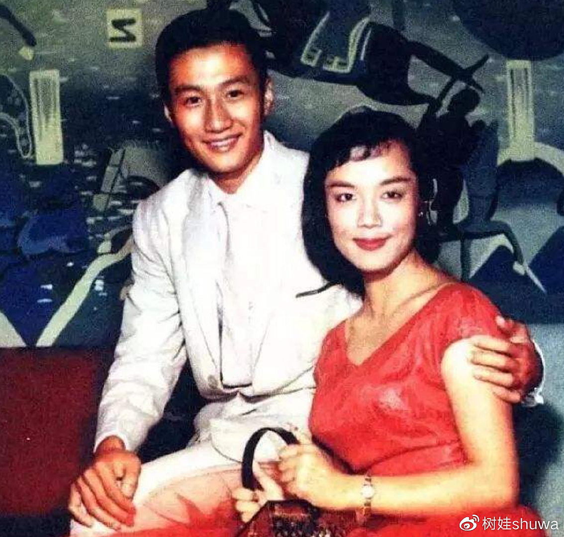 谢贤初恋情人嘉玲在睡梦中离世，曾是粤语片红星，息影后定居泰国 - 7