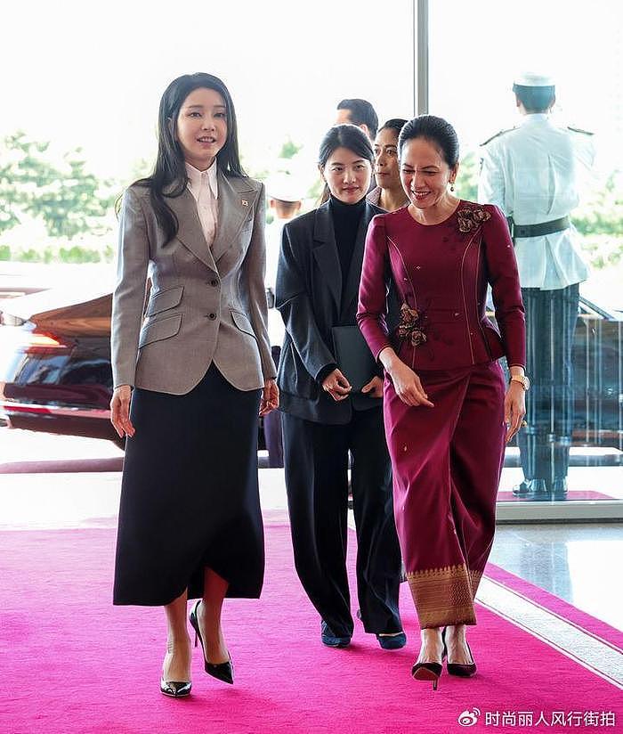 柬埔寨第一夫人访韩第二天更美了！泡泡秀裙装惊艳，比金建希耐看 - 14