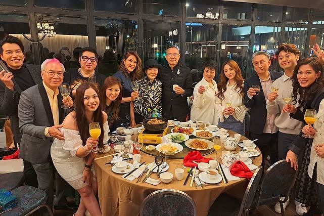 老戏骨李龙基为娇妻举办生日派对 众多TVB艺人同事出席派对 - 5
