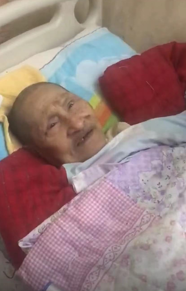 102岁童寿苓因病逝世，生前露面枯瘦如柴，晚年骨折住简陋房间 - 8