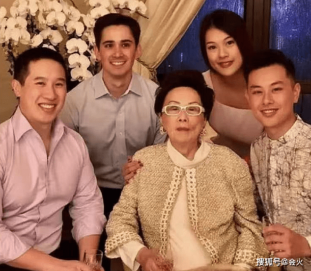 TVB创始人利孝和夫人家中病逝！享年98岁，身家过亿成香港第一阔太 - 2