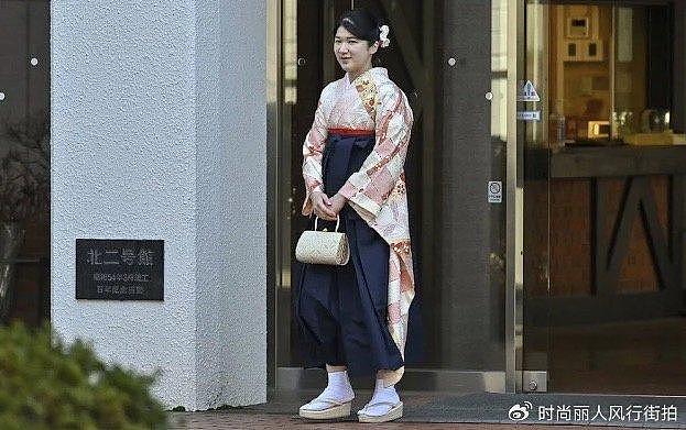 日本爱子公主大学毕业！穿樱花振袖和服年轻漂亮，像极了雅子皇后 - 5