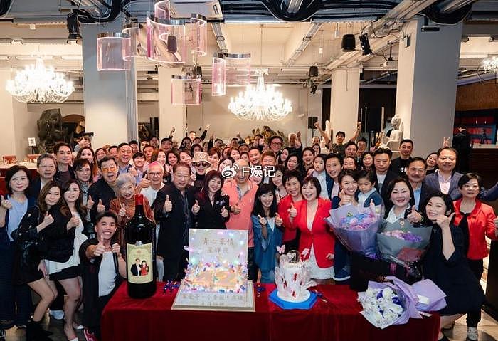TVB金牌监制夫妇开派对庆祝结婚42周年 一众老牌艺人纷纷参加 - 6