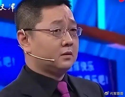 他曾经是央视门面，一句话断送硕士前程，如今在网综“混口饭吃” - 26