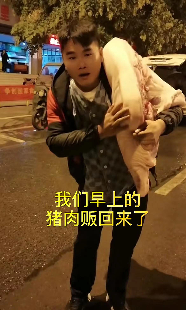 演员吴岱恒公开讨工作，称母亲重病做透析，满脸愁容被指道德绑架 - 9