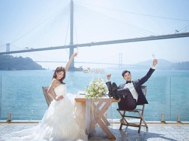 陈家乐连诗雅分享两人甜蜜婚纱照 官宣下个月正式举行婚礼 - 1