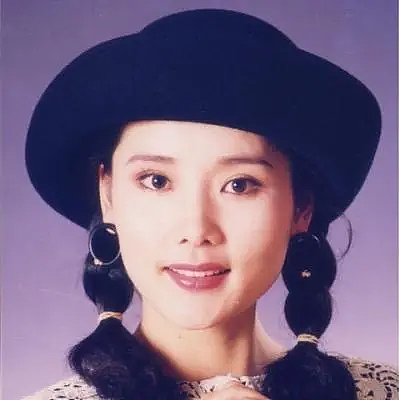 温婉大气，眉眼如画，这12位绝色古典美人，长在了中国人的审美上 - 38