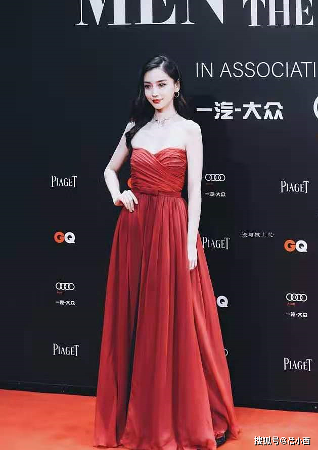 Angelababy杨颖的衣品没话说，一袭红色抹胸裙亮相，气质太惊艳 - 4