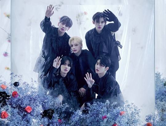 韩国男子组合TXT连续五张专辑夺日本公信榜周冠军 - 1