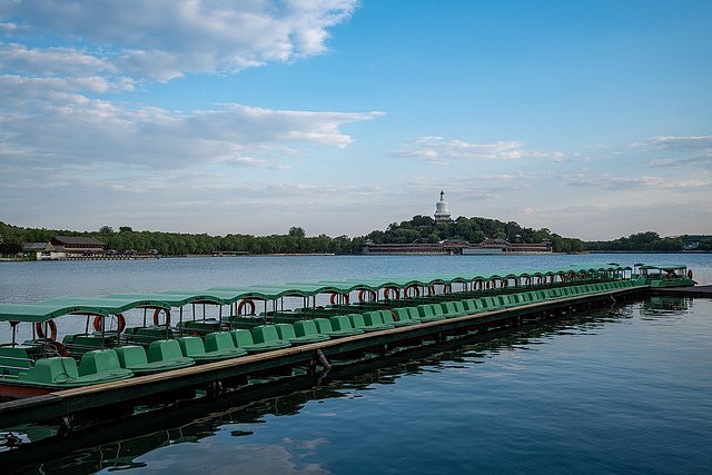 电动变焦广角镜头 索尼16-35mm F4 G评测 - 26