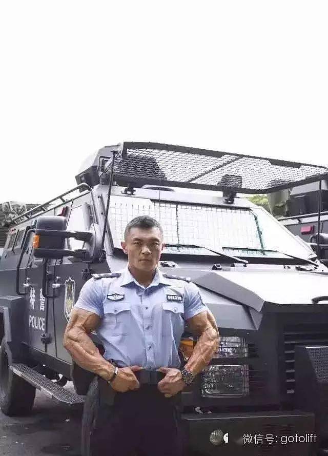 D罩杯，八块腹肌，他是中国最牛逼的警察！ - 7