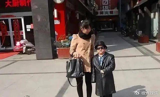中国第一矮星陈三木：身高1米28却娶过四个老婆，一个比一个漂亮 - 8