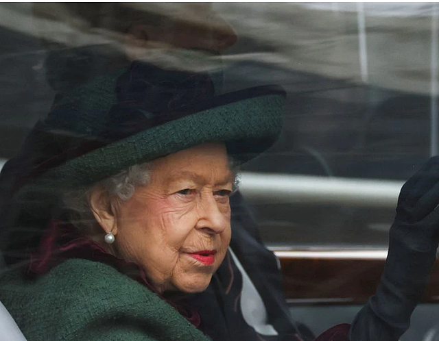 英国女王身体引担忧，处于医疗监护状态，王室成员奔赴女王身边 - 11