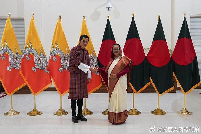 不丹王后一家三口访问孟加拉国！王后穿绿裙超美，8岁小王子萌翻 - 6