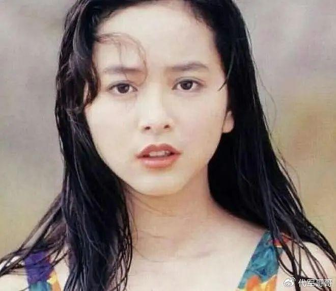 她17岁红遍亚洲，拒嫁林志颖，27岁沦为“豪门弃妇”，如今怎样了？ - 3