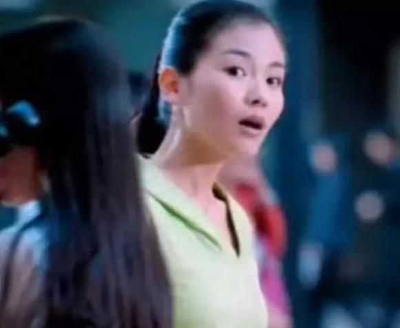 王力宏22年前拍纯净水广告，有注意到女配角？如今火得一塌糊涂 - 4