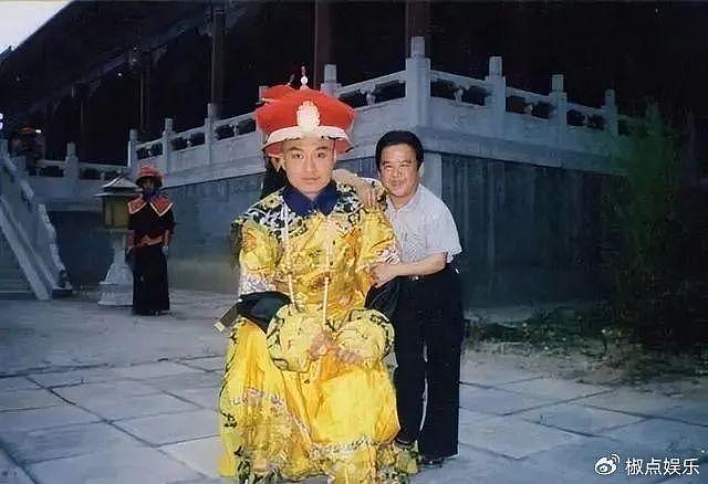 中国第一矮星陈三木：身高1米28却娶过四个老婆，一个比一个漂亮 - 3