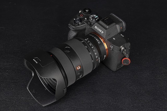 索尼FE24-70mm F2.8 GM II评测：轻量高画质变焦镜头 - 32