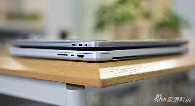 新老MacBook Pro厚度对比