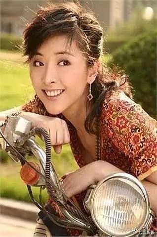 “傻姑”黄小蕾：拒绝杜淳追求，倒追大张伟，38天闪婚闪孕 - 2