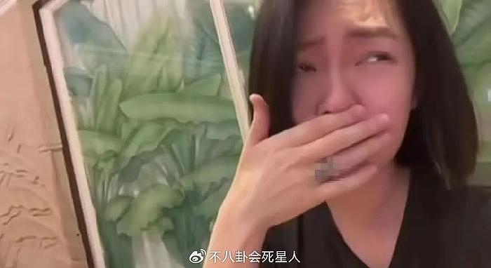 小S二女儿拍广告被抵制，曾说英文是母语，品牌方回应已撤广告牌 - 14