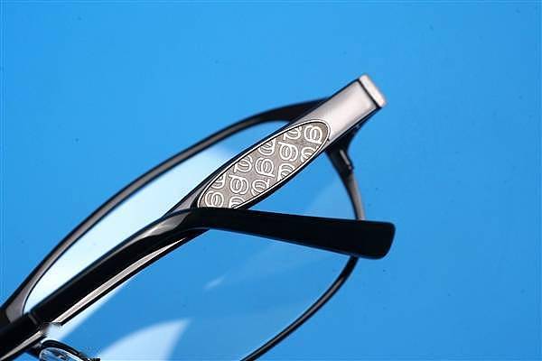 业界最轻！OPPO Air Glass智能眼镜图赏：科幻感十足 - 21