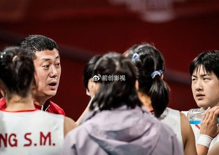 中国女排3-0晋级半决赛！二传砍下9分，世锦赛下轮对手随之敲定 - 1