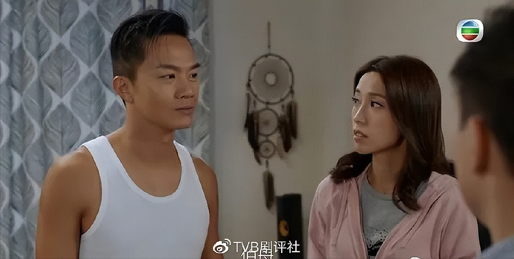45岁TVB男星宣布离巢？直言想到内地发展，与妻子因拍戏结缘 - 5