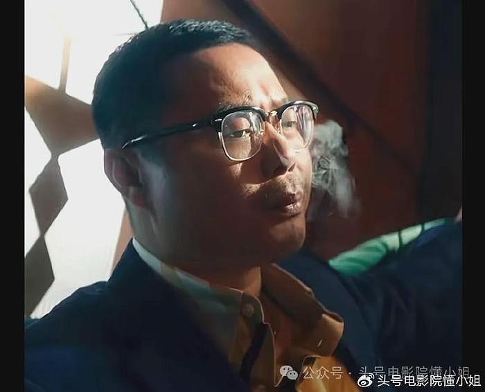 沈腾6年前黑帮片改名《逆鳞》上映！演大哥耍狠开枪，网友：想笑 - 23