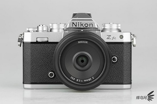 休闲摄影的便携式定焦镜头 尼克尔Z 28mm f/2.8评测 - 12