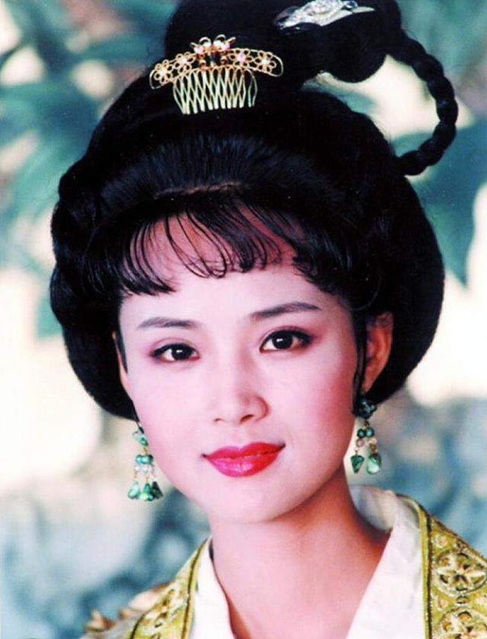 温婉大气，眉眼如画，这12位绝色古典美人，长在了中国人的审美上 - 26