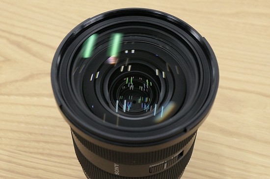 G大师变焦镜头新标准 索尼FE 24-70mm F2.8 GM II外观赏析 - 14
