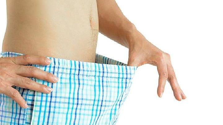 男性左侧小腹胀痛遗精的原因是什么 这些因素会导致男性频繁遗精