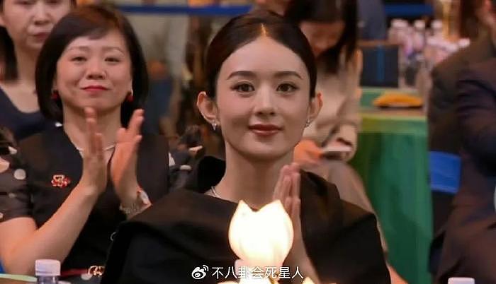 香港这一夜，36岁赵丽颖获奖，彻底拉开了和其他85花们的距离 - 10