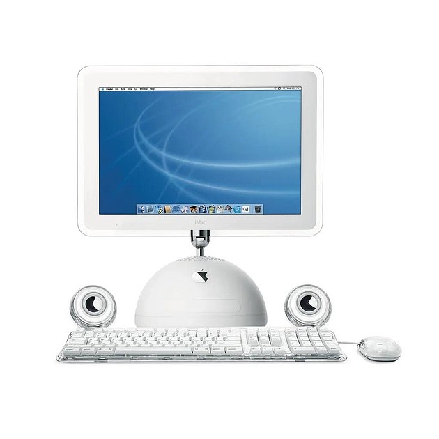 20年前的今天：苹果推出独特设计的iMac G4 - 1