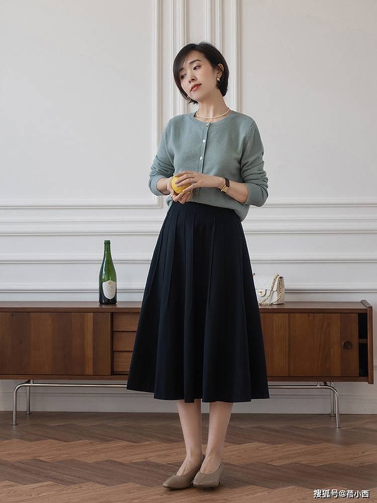 40+的女人不能穿得太随意，学日本主妇的气质穿搭，温柔又时髦 - 16
