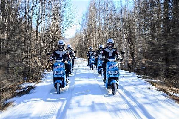 雅迪电动车征服“中国最冷小镇”成功挑战极寒天气续航200公里 - 1
