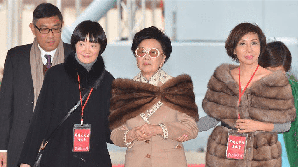 98岁利孝和夫人离世，为香港大地主，曾每年与邵逸夫亮相TVB台庆 - 10