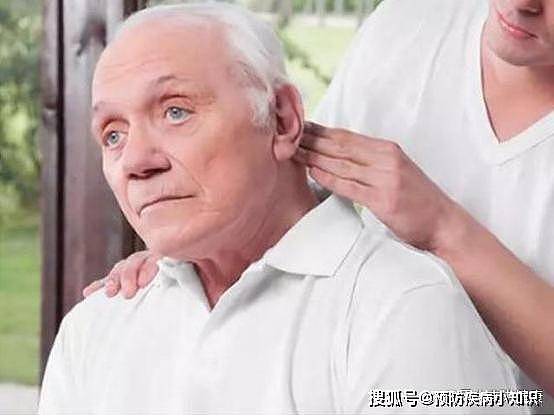 50岁男子深夜脑梗瘫痪，提醒：中老年人晚饭后，要少做2件事 - 7