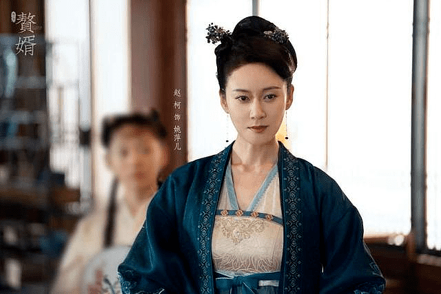 演美人被骂的10位女演员，阿娇陈妍希在列，“最丑周芷若”不冤 - 38