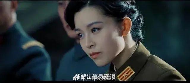 同样演“女军官”，把杨幂和王鸥俞飞鸿放在一起，差别就出来了 - 26