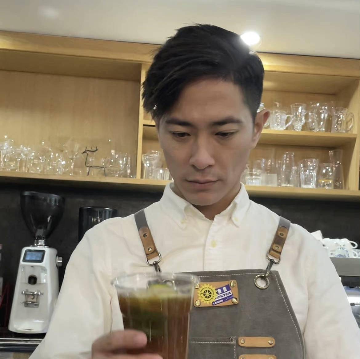 恭喜！TVB离巢男星转型在广州开茶饮店，因出轨丑闻一度遭雪藏 - 6