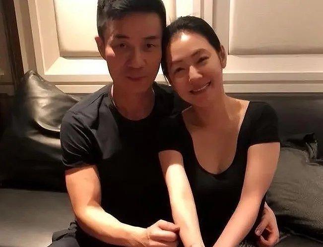 小S二女儿风波升级！品牌背后资本被扒出，小S夫妇担任股东狂捞金 - 9