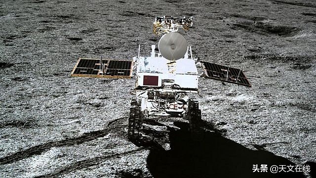 嫦娥登月，对月球尘埃深入研究