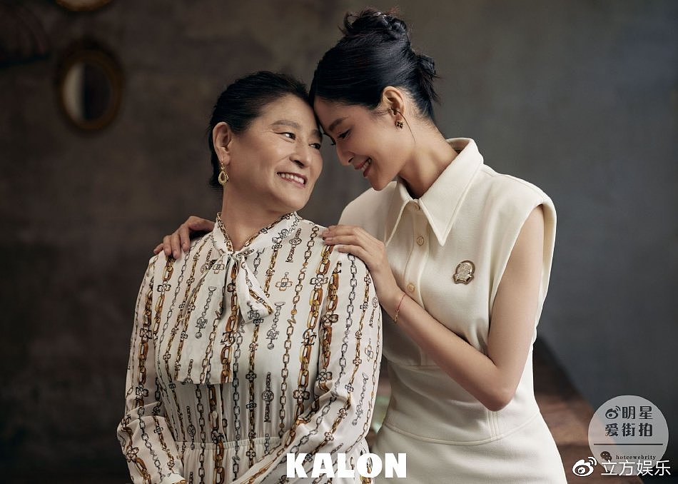 王媛可与母亲合体大片释出 两人在镜头前灿笑好温馨幸福 - 7