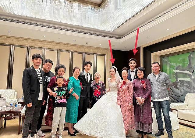 黄晓明回老家参加表弟婚礼，担任主婚人挺拔帅气，新娘高颜值吸睛 - 4